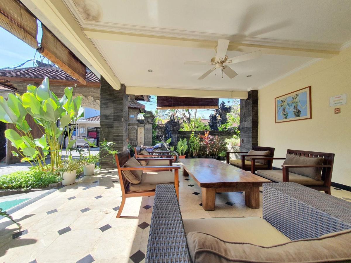 Radha Bali Hotel Кута Екстер'єр фото