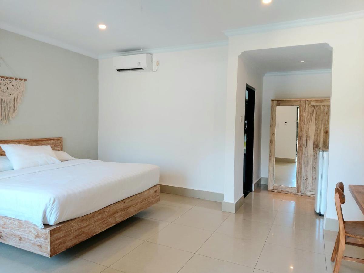Radha Bali Hotel Кута Екстер'єр фото