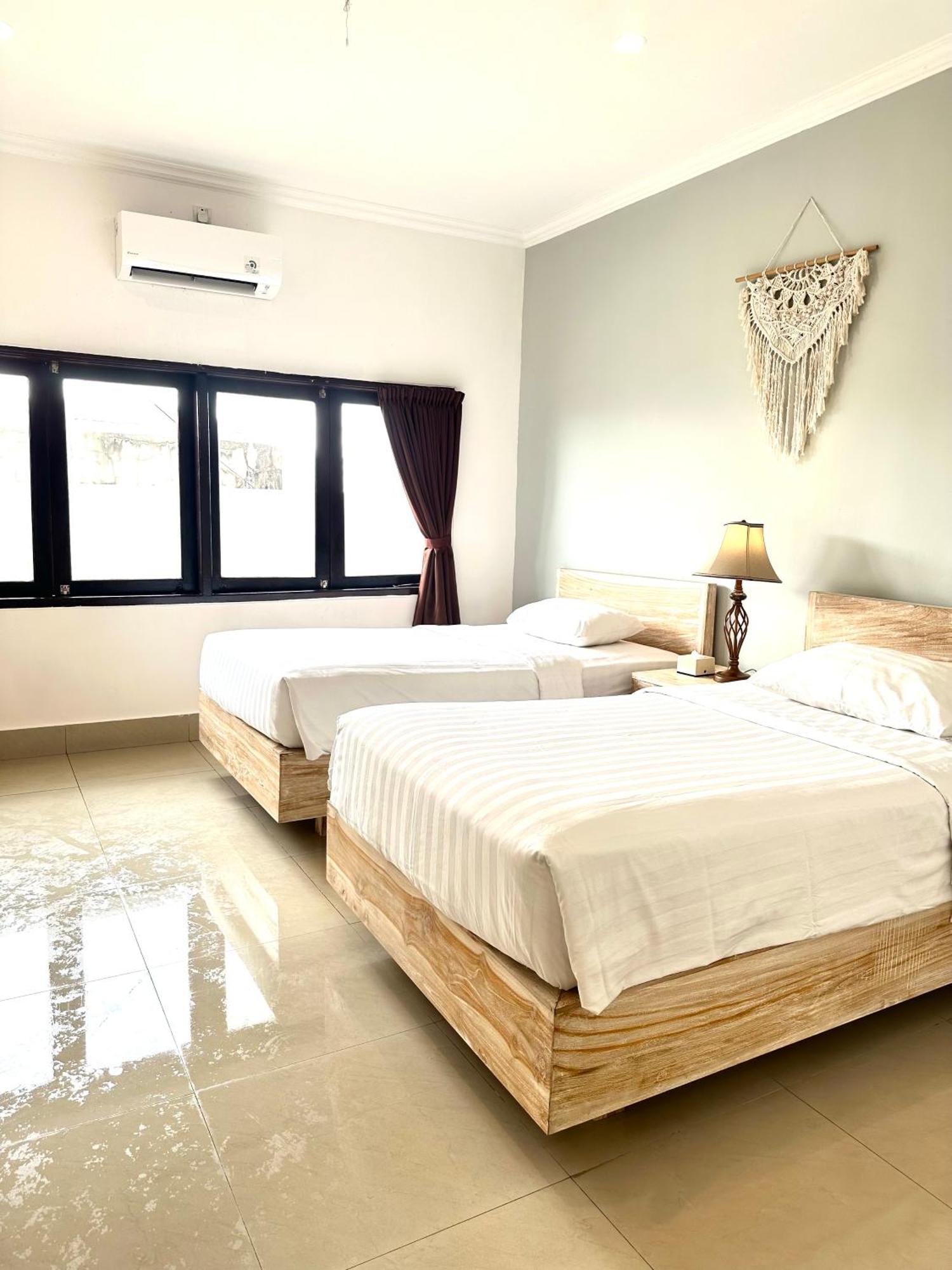 Radha Bali Hotel Кута Екстер'єр фото