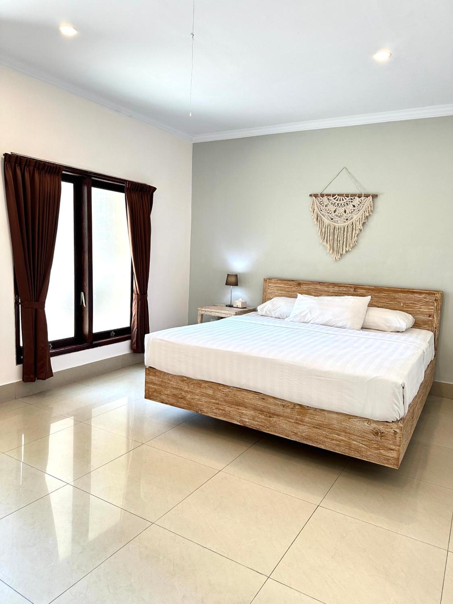 Radha Bali Hotel Кута Екстер'єр фото